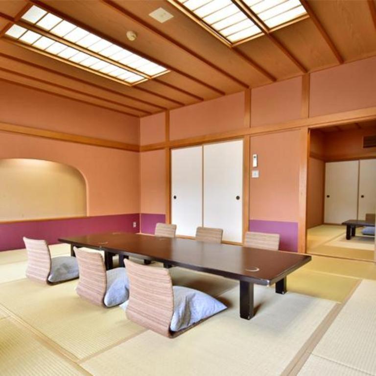 Tsukino Sumika Atami Juraku Hotel Екстер'єр фото